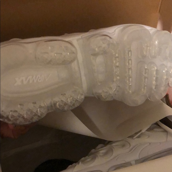 Nike air vapormax plus men’s BNIB - Picture 8 of 13
